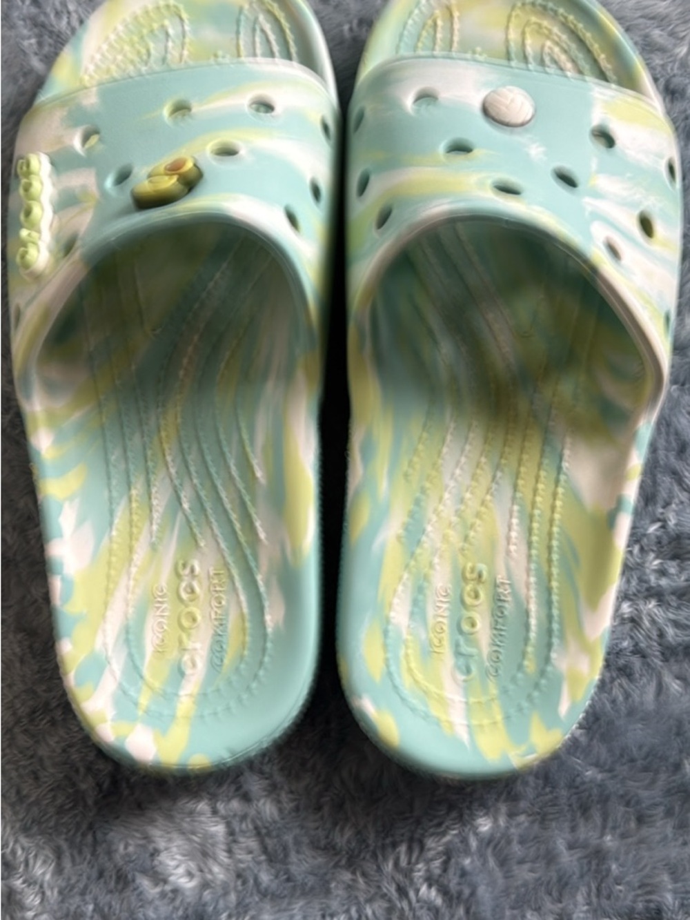 CROCS Tie-Dye Mint and Yellow Slip-On Clogs